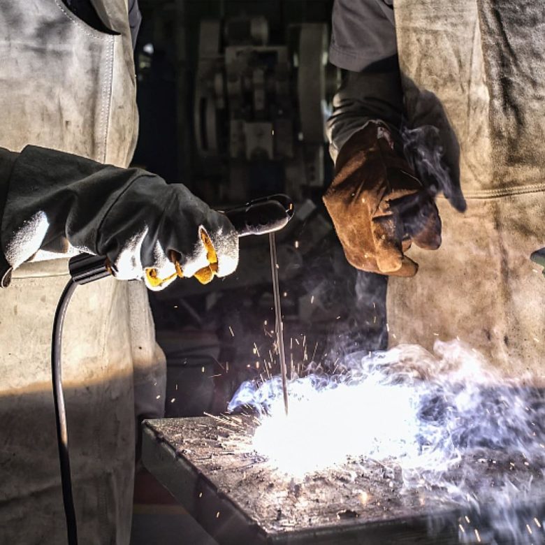 EL CORTE POR PLASMA UNA VENTAJA A LA HORA DE CORTAR METALES el-corte-por-plasma-una-ventaja-a-la-hora-de-cortar-metales